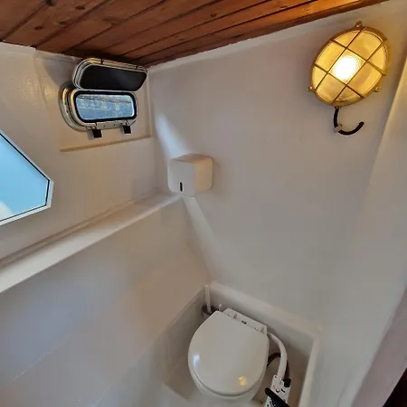 Sailing Bådhotel